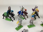 Vintage Britains Deetail 1971 Knights Lot Mounted Foot Soldiers Medieval Figures