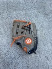 Wilson A450 11  Baseball Glove Mitt Rht Right Hand Throw Youth