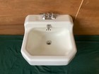 Vtg Mid Century 19x17 Cast Iron White Porcelain Bath Wall Sink Standard 136-25e