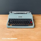 Vintage Italian Olivetti Lettera 32  Functional  Excellent Cond  New Ribbon 