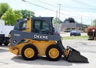 2014 John Deere 318d Skid Steer Loader Enclosed Cab - Low Hours 