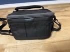 Lowepro Adventura Sh 110r Ii Shoulder Bag W strap Black 4 30 X 7 50 Euc