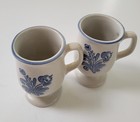 Vintage Pfaltzgraff Yorktowne Footed Pedestal Mugs Set Of 2 Stoneware Usa Blue