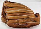 Vintage Wilson The A3000 Baseball   Softball Glove  Leather Rht Snap Action
