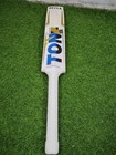 Ton English Willow Cricket Bat   Professional Grade   Full Size   Pre-knocked 