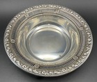 Wallace Sterling Silver 5 3 4    4093-3 Fruit Floral Hollowware Bon Bon Bowl 74gm