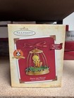 2004 Hallmark Deck The Halls  Christmas Ornament - Looney Tunes - Tweety Bird