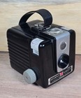1950s Kodak Brownie Hawkeye Flash Camera   Vintage Retro Photography Classic