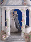 Wilton Porcelain Gazebo Wedding Cake Topper Bride   Groom W  Display Case - New