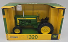 Ertl Tomy John Deere 1956 Model 320 Tractor 1 16 Scale Diecast Nib 2010 Ertl
