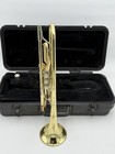 Bach Tr300 Usa Brass Trumpet With Hard Case    Mouthpieces And Music Stand