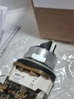 Allen Bradley 800t-j2a Selector Switch 3 Position Main 1no 1nc Series T