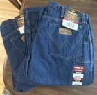Pair Fr Wrangler Jeans 36x30  31 Relaxed 