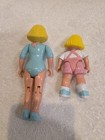 Vintage Fisher Price Loving Family Dollhouse Mom   Girl Toddler Doll Figure 
