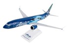 Skymarks Skr1110 Alaska Airlines B737-max 9 Desk Top Model 1 130 Model Airplane