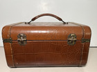 Vintage 1940s Luggage Travel Train Makeup Case Alligator Leather W  Shelf