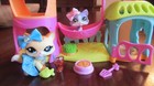 Littlest Pet Shop  2033 2034 Purple Kitten Yellow Cat Meow Manor Playset Complte