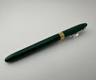 Vintage Sheaffer Crest 583 Emerald Green Fountain Pen 18k Gold Nib