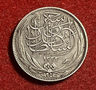 Egypt 2 Piastres 1917 Ah1335 Silver Coin Km 317 1 T11860