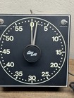 Vintage Gralab Darkroom Timer Model 300 Glow Face 8 5x8 5x3 Metal Case 750 Watt
