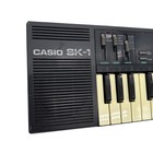 Casio Sk-1 Sampling Keyboard Vintage Electronic Synthesizer Musical Instr Video