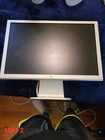 Apple A1081 20  Cinema Display Lcd Monitor Grade C  Functional  No Power Supply 