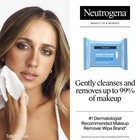 Makeup Remover Wipes Face Cleansing Towelettes With Plastic Travel Case 25 Count