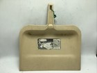 Vtg 1980 s  Rubbermaid Hard Rubber Dustpan 2003-50 10 x11  Beige Tan Offwhite