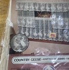 Window Pride Country Geese Valance 70x12 Cream Vtg 1987 Knitted Jacquard Lace