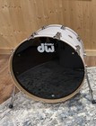 Dw 22x18 Collector Series Kick Crystal White 333 Maple