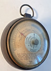 Vintage 1940   s Taylor Round Pocket Fisherman   s Fishing Barometer Altimeter