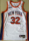 Karl-anthony Towns  32  Signed New York Knicks Nba Jersey - Authenticated