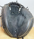 Eli Whiteside   Giants Catcher s Mitt   Team-issued Signed Game-used 2009   2011