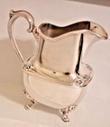 Daffodil 1847 Rogers Bros  Deco 1950 Water Pitcher 9 1   4 