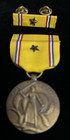 Original Wwii Us American Defense Medal-box-5 16  Bronze Star Device  