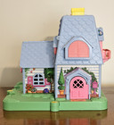 Vtg 1994 Takara Furry Families Lion Family Enchanted Playhouse   Some Furniture