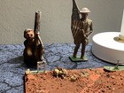 Vtg Barclay Manoil Lot Of 2 Us - Metal Toy Soldier Cast Lead Army Figures