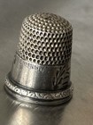 Vintage Not Engraved Size 7 Village  Thimble Sterling Silver 4 4 G  26-9 
