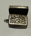 Georgian Sterling Silver Vinaigrette Birmingham 1823 Maker Ts Pierced Gilt Grill