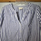Universal Thread Women s Striped Top Size M Cotton Blue White Coastal Peasant
