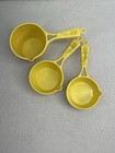 Vtg Yellow Floral Nesting Measuring Cups Set 3 Plastic Retro Kitchen