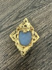 Vintage Gerry   s Oval Cameo Portrait Brooch Pin Gold Tone Blue White Oval Frame