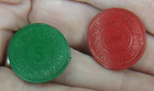 2ea Vintage Missouri Plastic Sales Tax Tokens Red   Green 1 dia