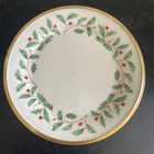 Euc  Set 4 Lenox Usa holiday Holly Berries Bread   Butter Plates 6 3 8 
