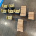 Lot Of 13 Train Track Risers In Wood Plus 6 Plastic Ones-thomas  f Compatible