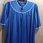 Vintage Lorraine Long Robe dark Blue size Medium
