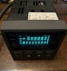 Honeywell Dc330 Temp Controller  Model Dc330b-ee-000-20-000000-00-0