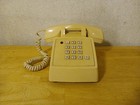 Working Vintage At t Bell System Telephone Touchtone Desk Phone Beige