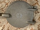 Vtg  Vitantonio Pizzelle  Iron No 4 Italian Waflle Maker 5in Cookie Baker