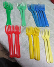 Gothamware Plastic Picnic 9  Plates Cups Forks Vintage Lot